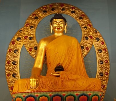 День рождение Будды Шакьямуни